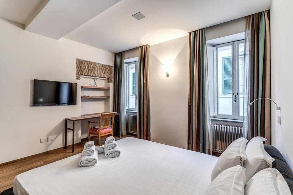 Apartmán Domus Mondrian Luxury House Řím Exteriér fotografie